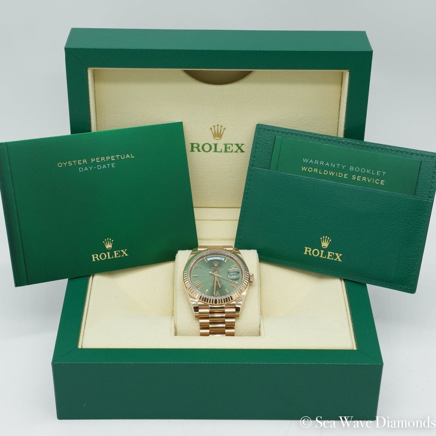 Rolex Day-Date 228235 40mm Green Arabic Calendar Very Rare Dial Rose Gold