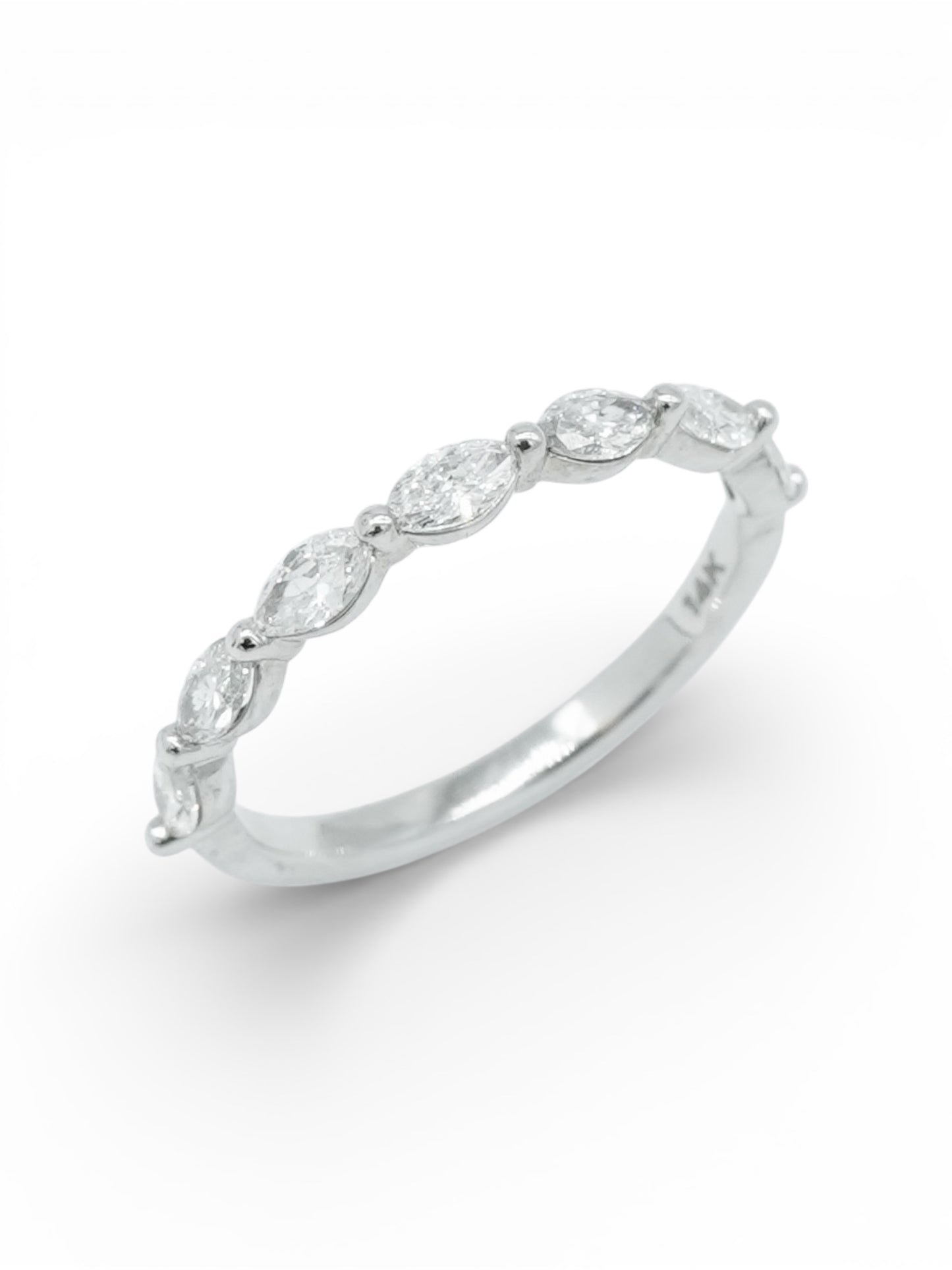 Lab Diamond RING1104~ Bella Band