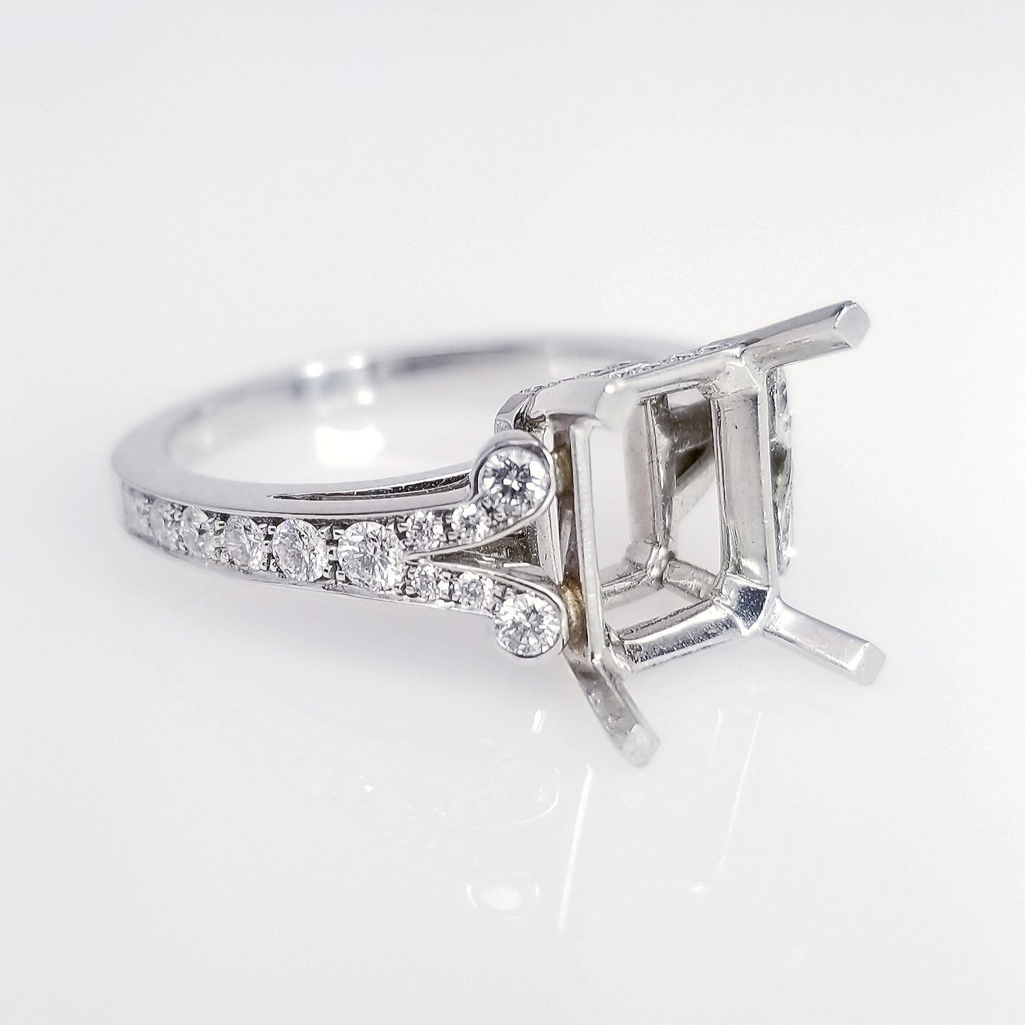 "ENGR01954" Vintage Inspired Diamond Setting For An Emerald Cut