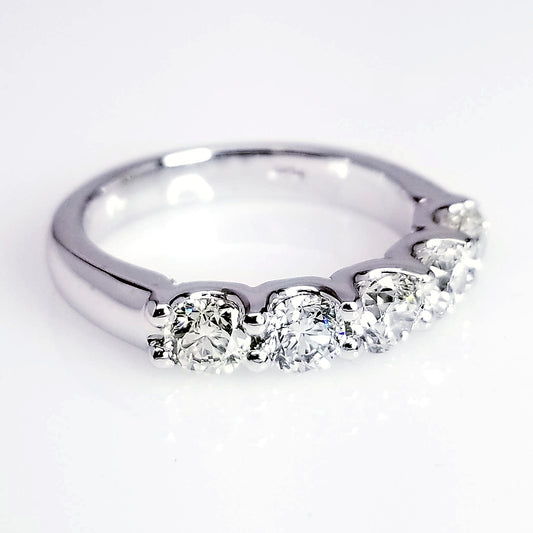 "DBAND01933" Platinum 5 Stone Diamond Band