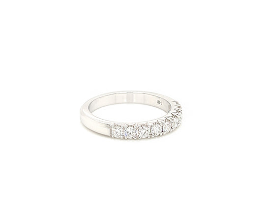 0.52 Carat Round Diamond Prong-Set Wedding Band