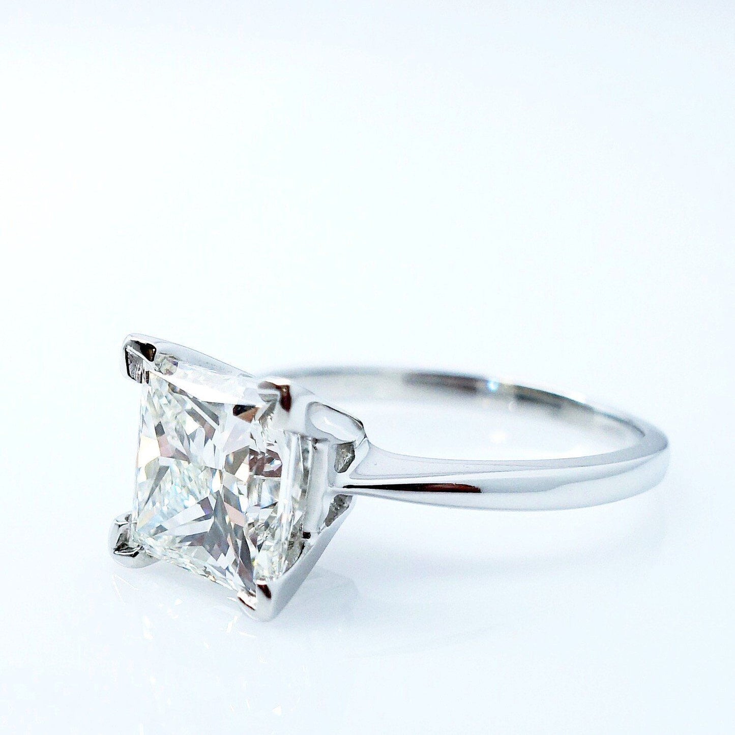 "engr03027" Solitaire Diamond Engagement Ring