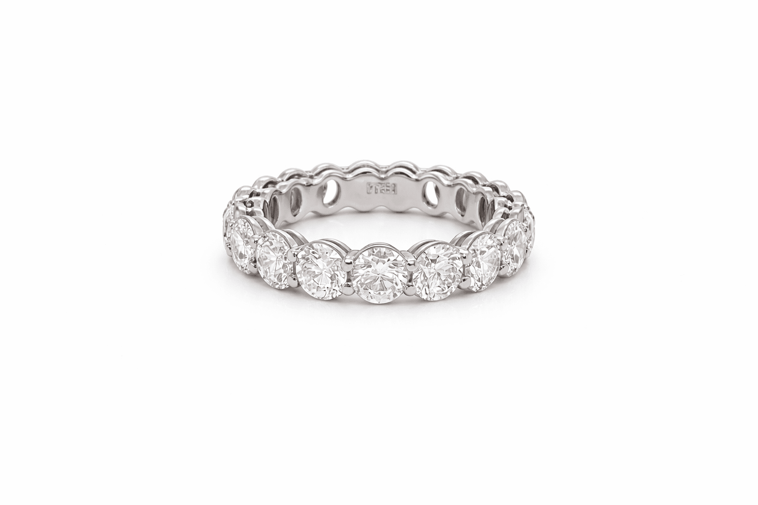 4.38 Carat Shared Prong Diamond Eternity Band in Platinum 4.38 ct. tw.