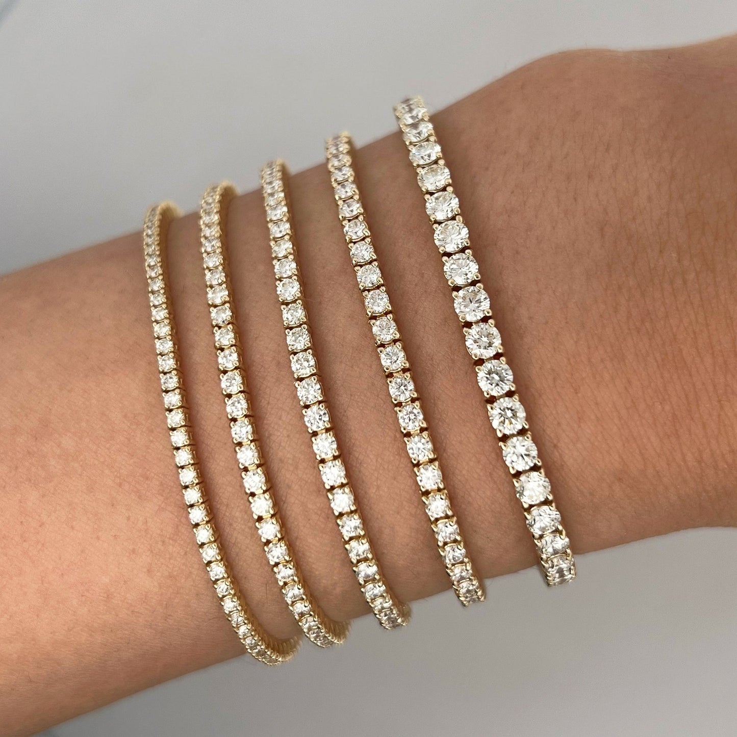Earth Diamond Tennis Bracelet set in 14K Yellow Gold