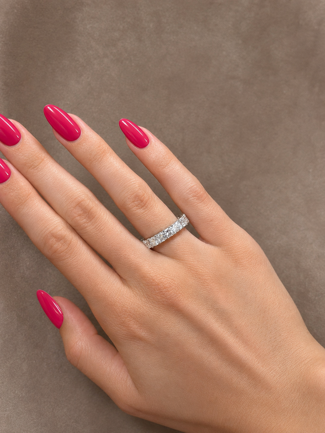 5.16 carats Lab Grown Diamonds 9147150 ~ Cushion Cut Eternity Band