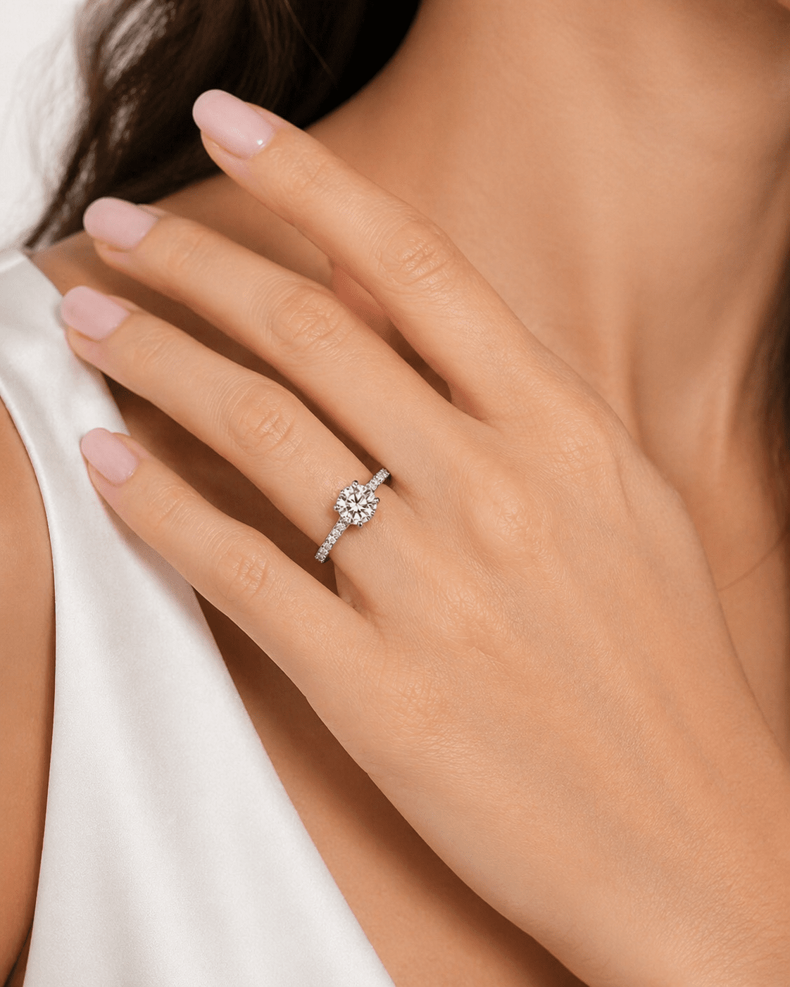 "ENGR03221" Platinum Round Engagement Ring