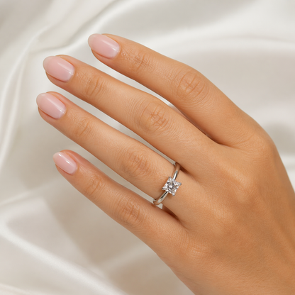 "ENGR02600" 0.86 Carat Princess Cut Diamond Solitaire Style Engagement Ring in Platinum