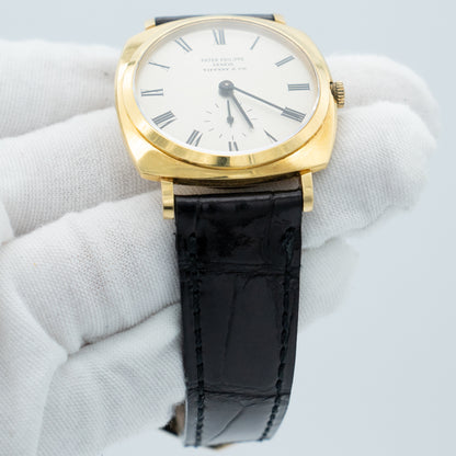 Patek Philippe Calatrava Ref. 3525 with Archive Paper