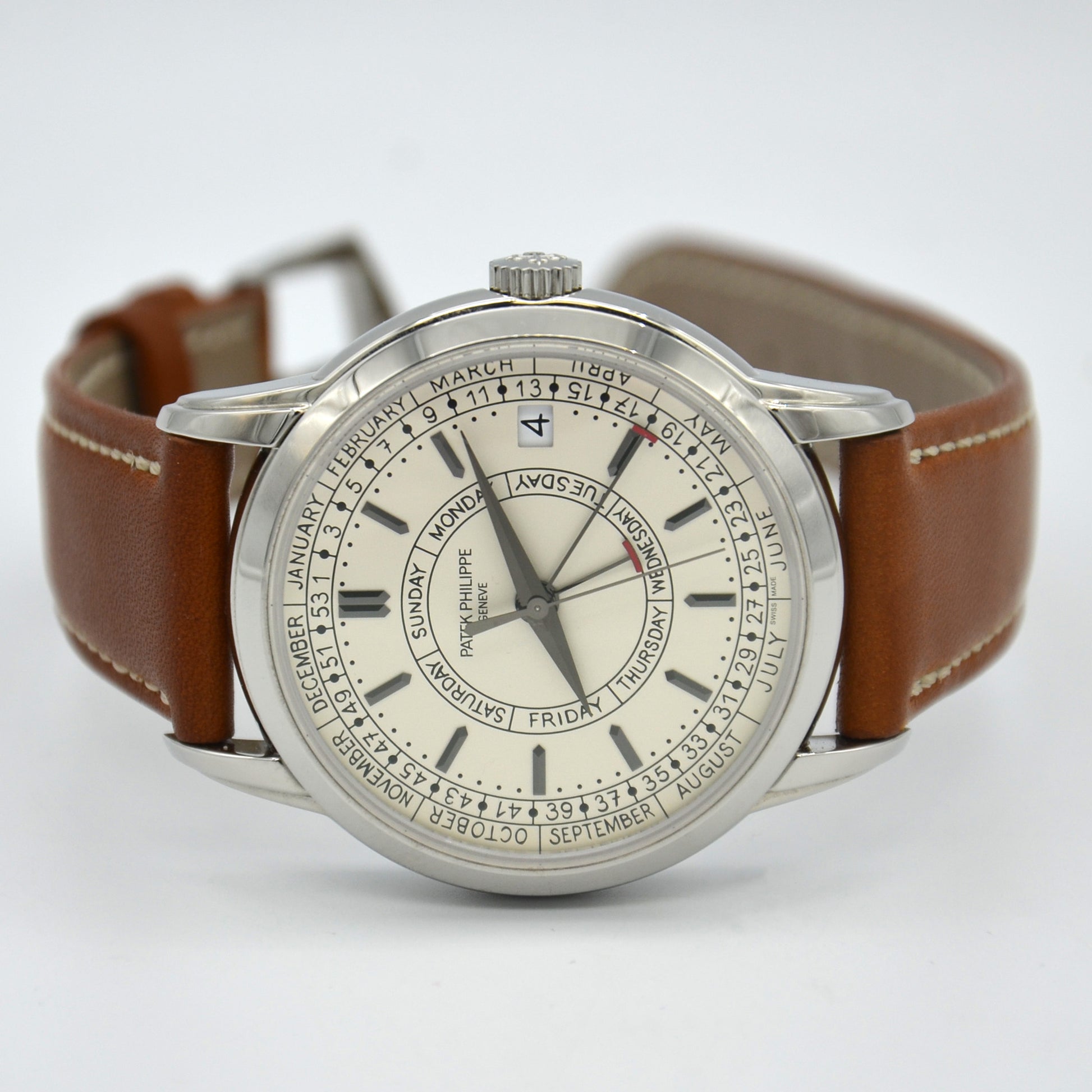 Patek Philippe Calatrava 5212A-001 40mm Silver Dial