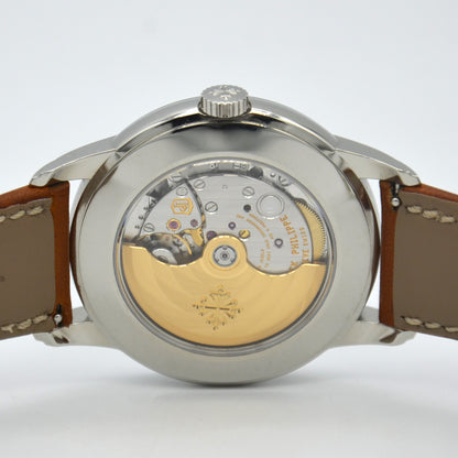 Patek Philippe Calatrava 5212A-001 40mm Silver Dial