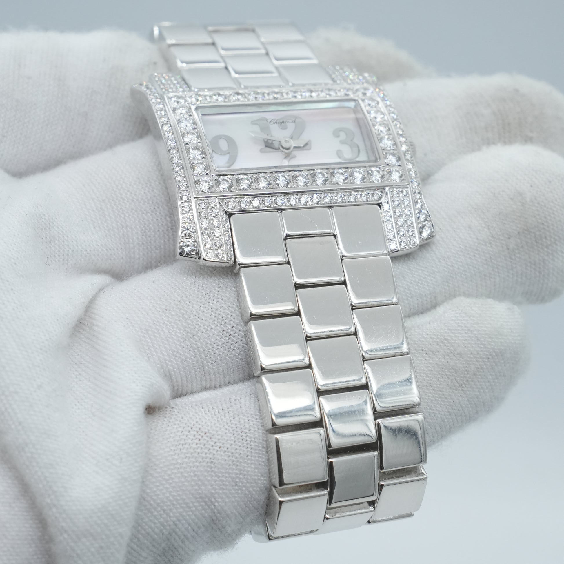Chopard Classique 109265 1001 MOP Dial 32mm White Gold