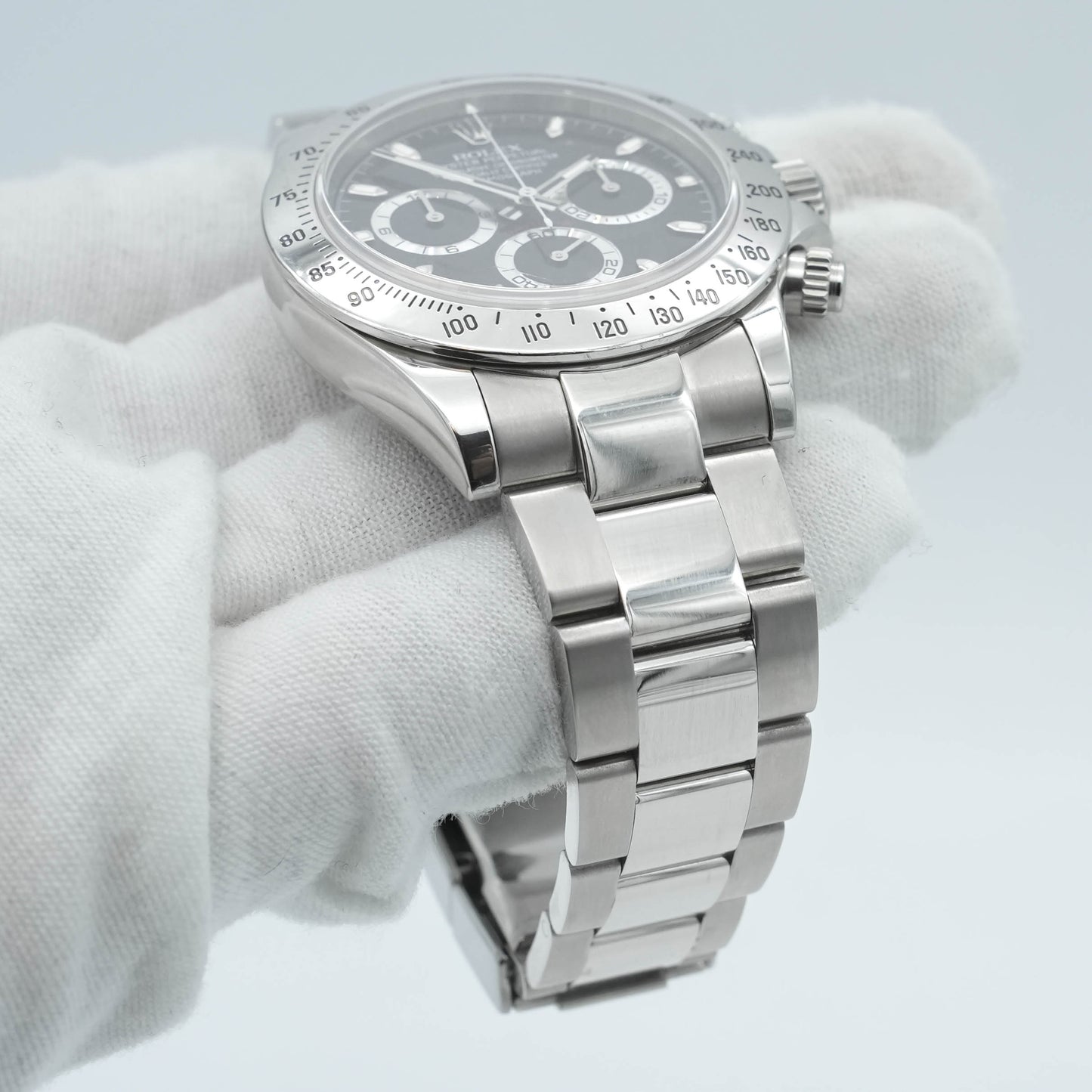 Rolex Daytona Cosmograph 116520 40mm Black Dial G Serial