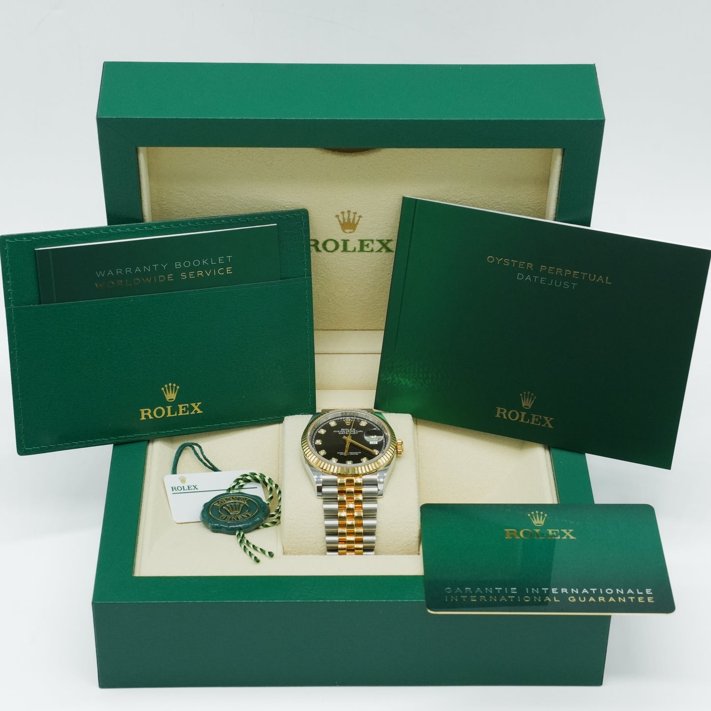 Rolex Datejust 36mm Black Diamonds Dial 126233