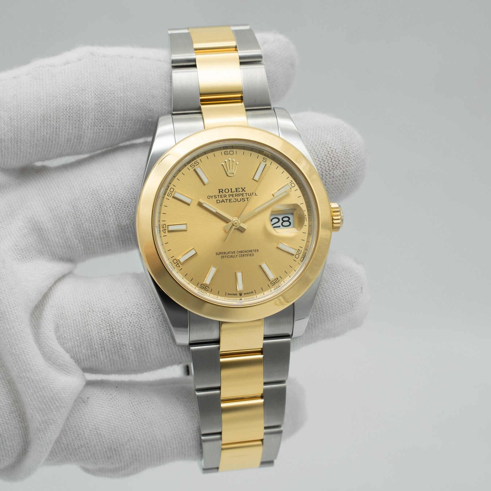 Rolex Datejust 41mm 126303 Champagne Index Dial Oyster Bracelet