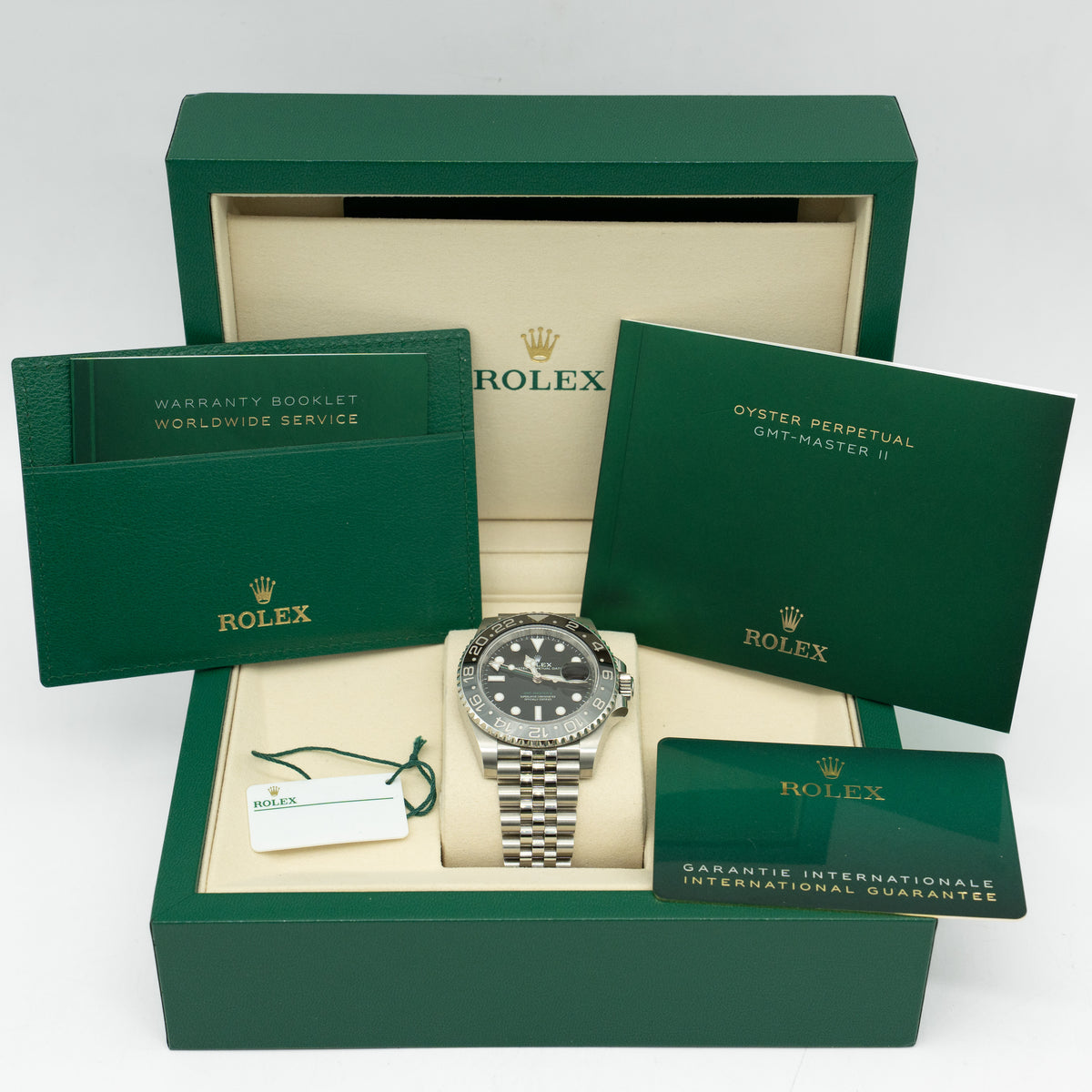 Rolex GMT-Master II 126710GRNR "Bruce Wayne" 40mm