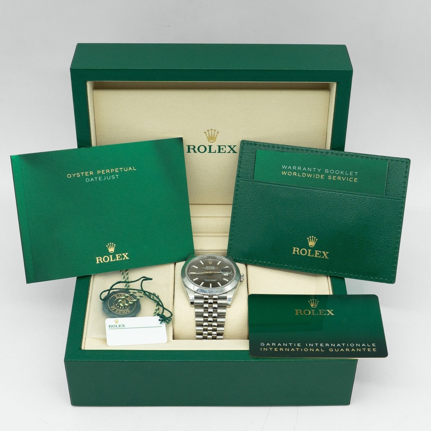 Rolex Datejust 41mm 126300 Jubilee Bracelet with Rhodium dial