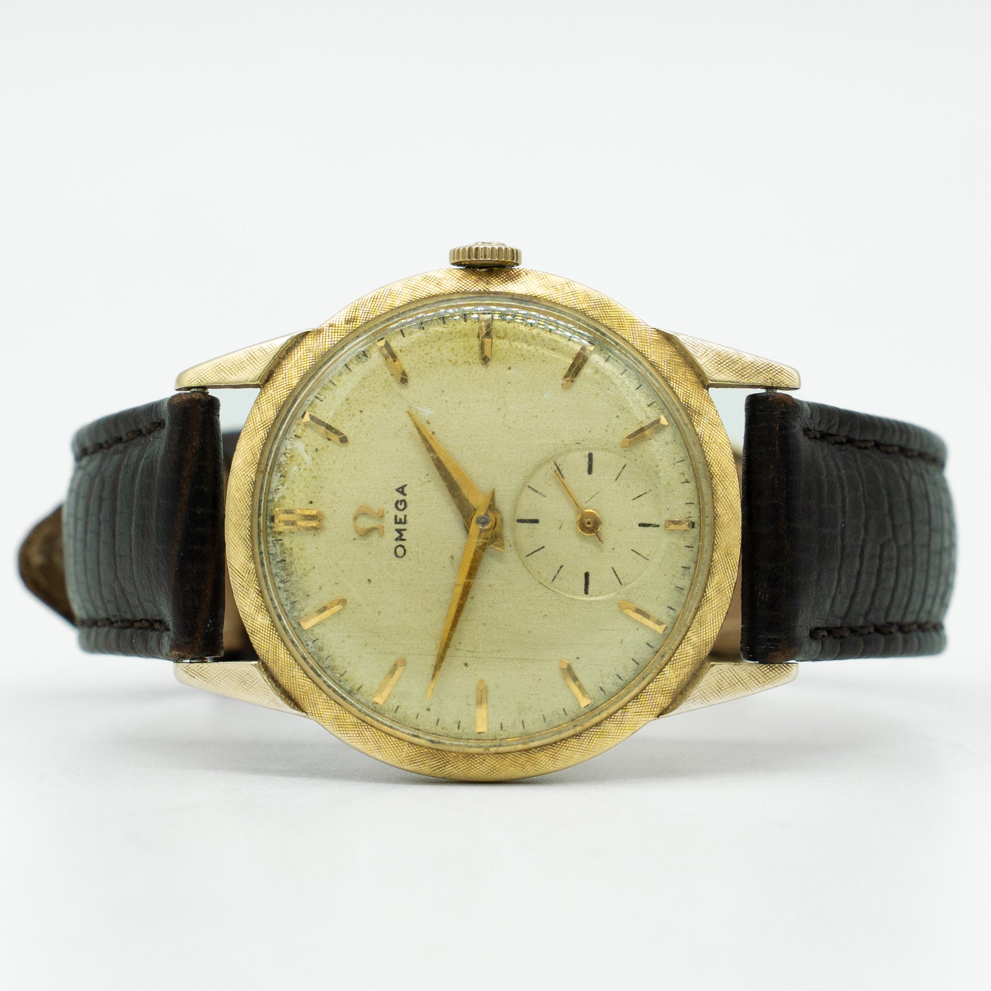 Omega Bumper 6569 Gold 32mm Yellow Dial Mens Watch