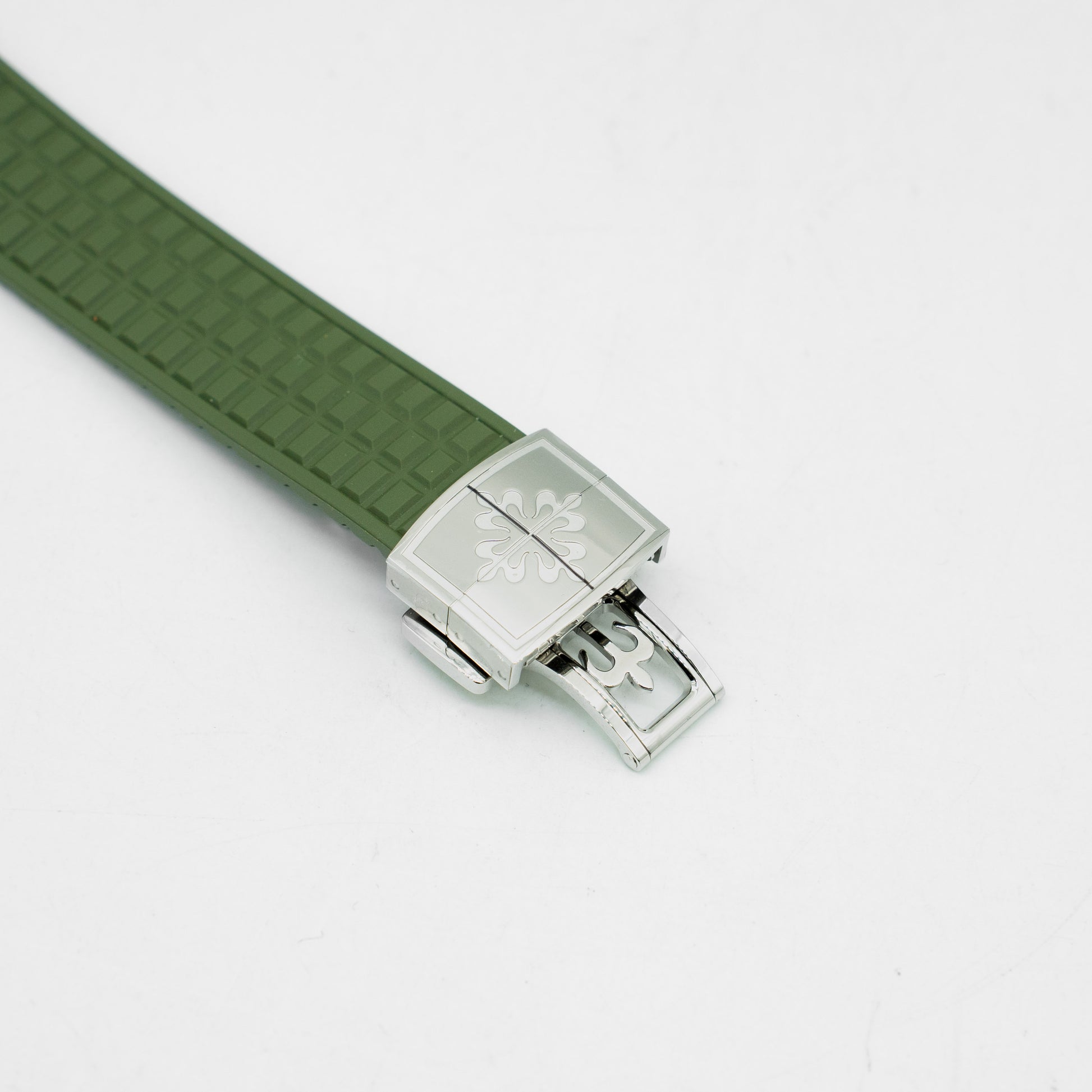 Patek Philippe Aquanaut 5267/200A-011 Khaki Green Dial Uncut Strap