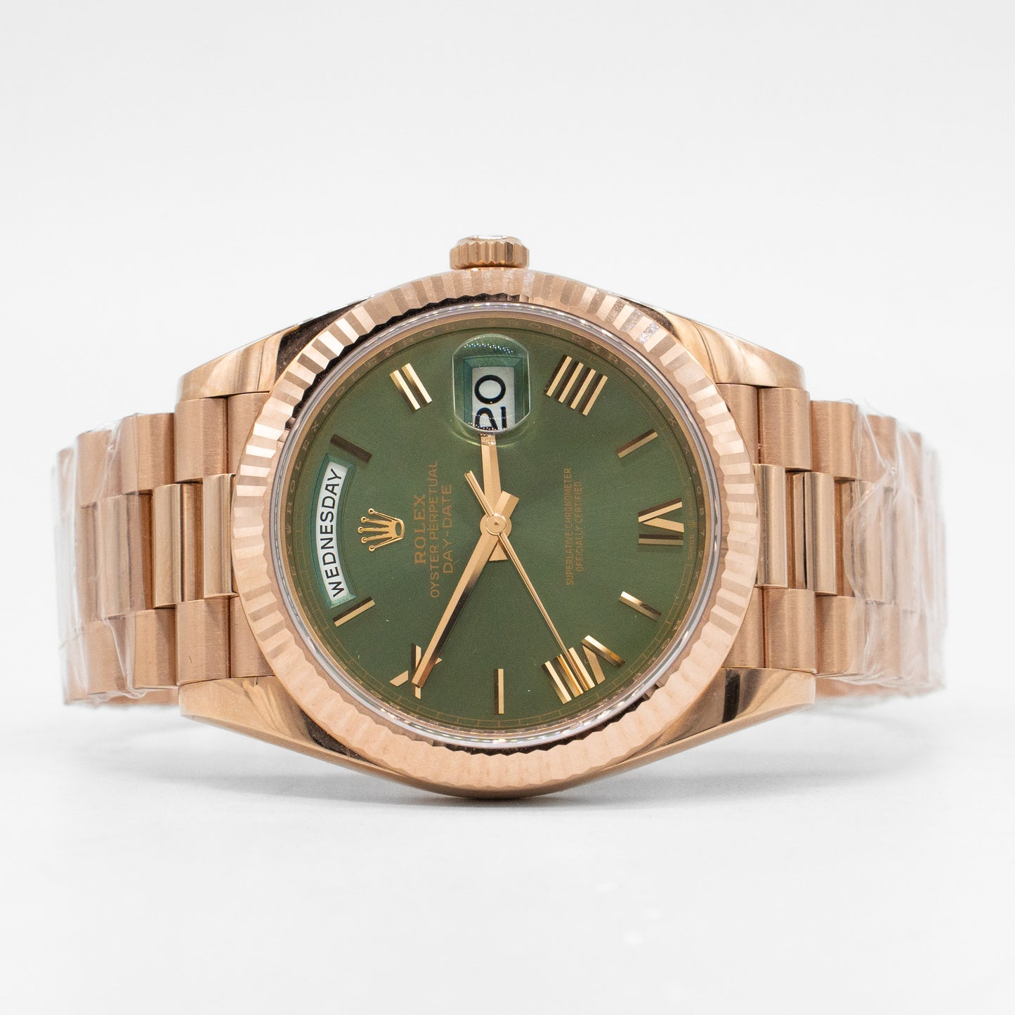 Rolex Day-Date 40 228235 President 18K Everose Gold Fluted Olive Green Dial
