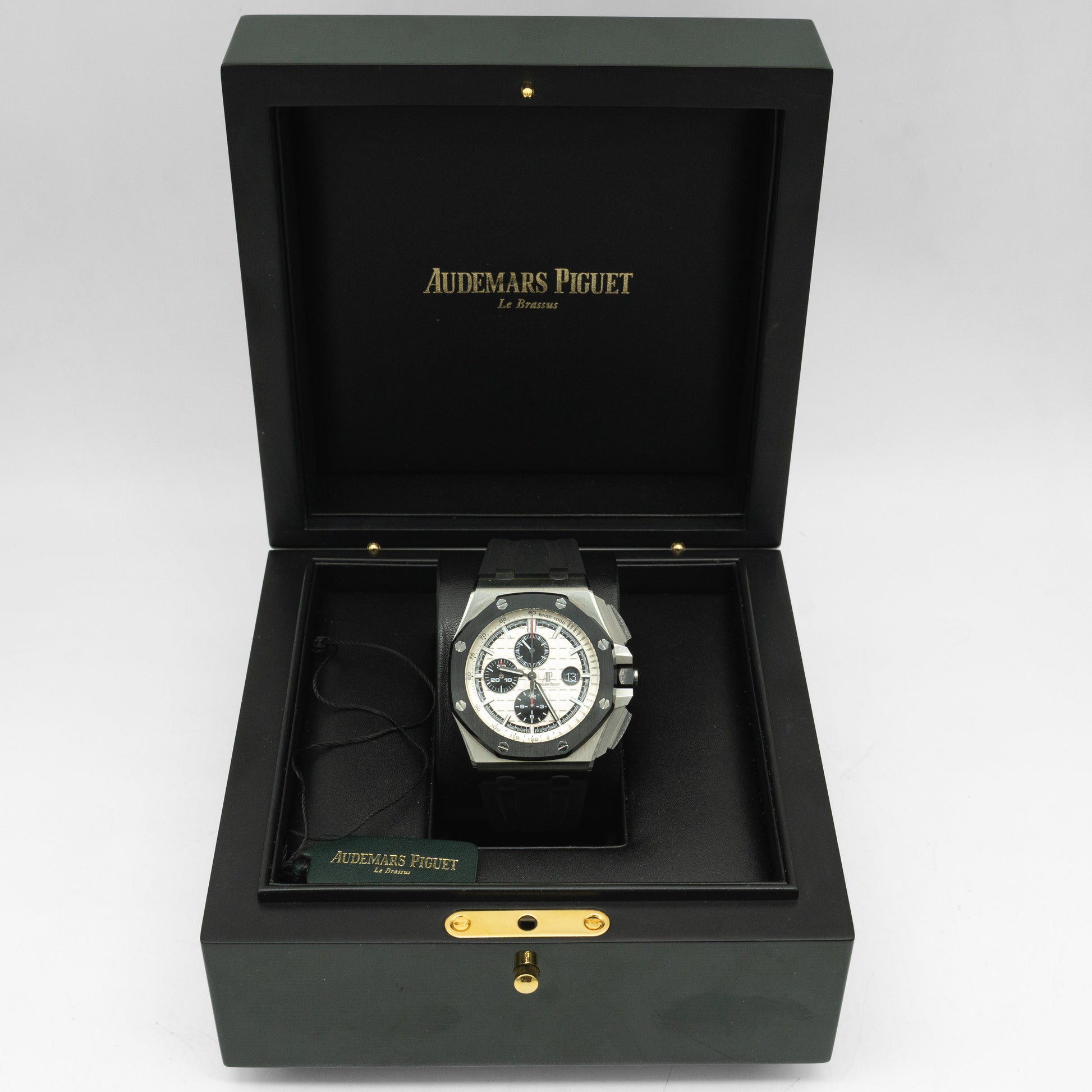 Audemars Piguet Royal Oak Offshore 26400SO.OO.A002CA.01 Ceramic 44mm