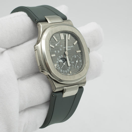 Patek Philippe Nautilus Moon Phase 5712G-001