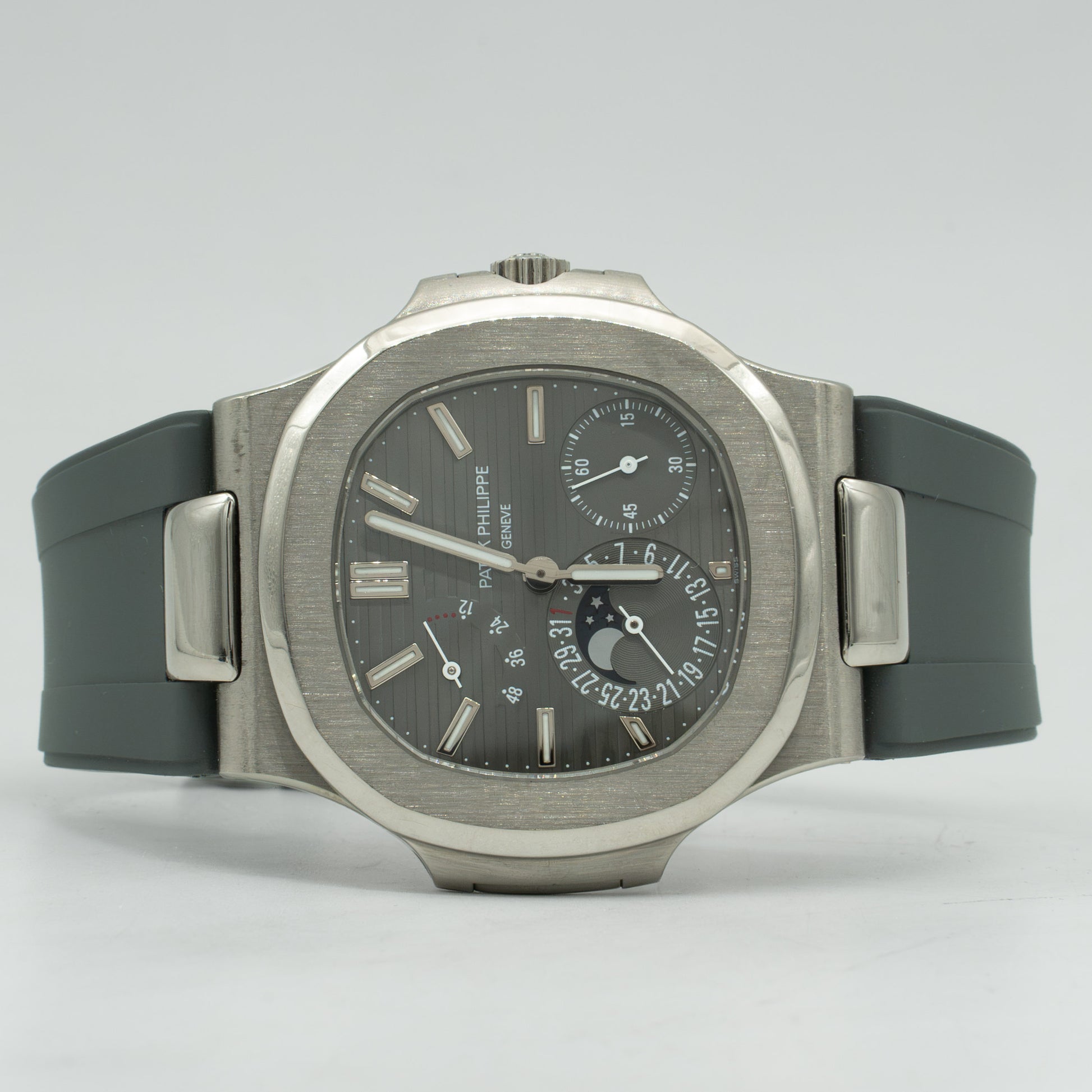 Patek Philippe Nautilus Moon Phase 5712G-001