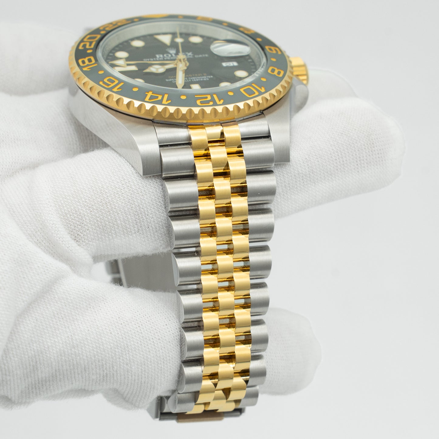 Rolex GMT-Master II Zombie Bumblebee 126713GRNR Jubilee 40mm