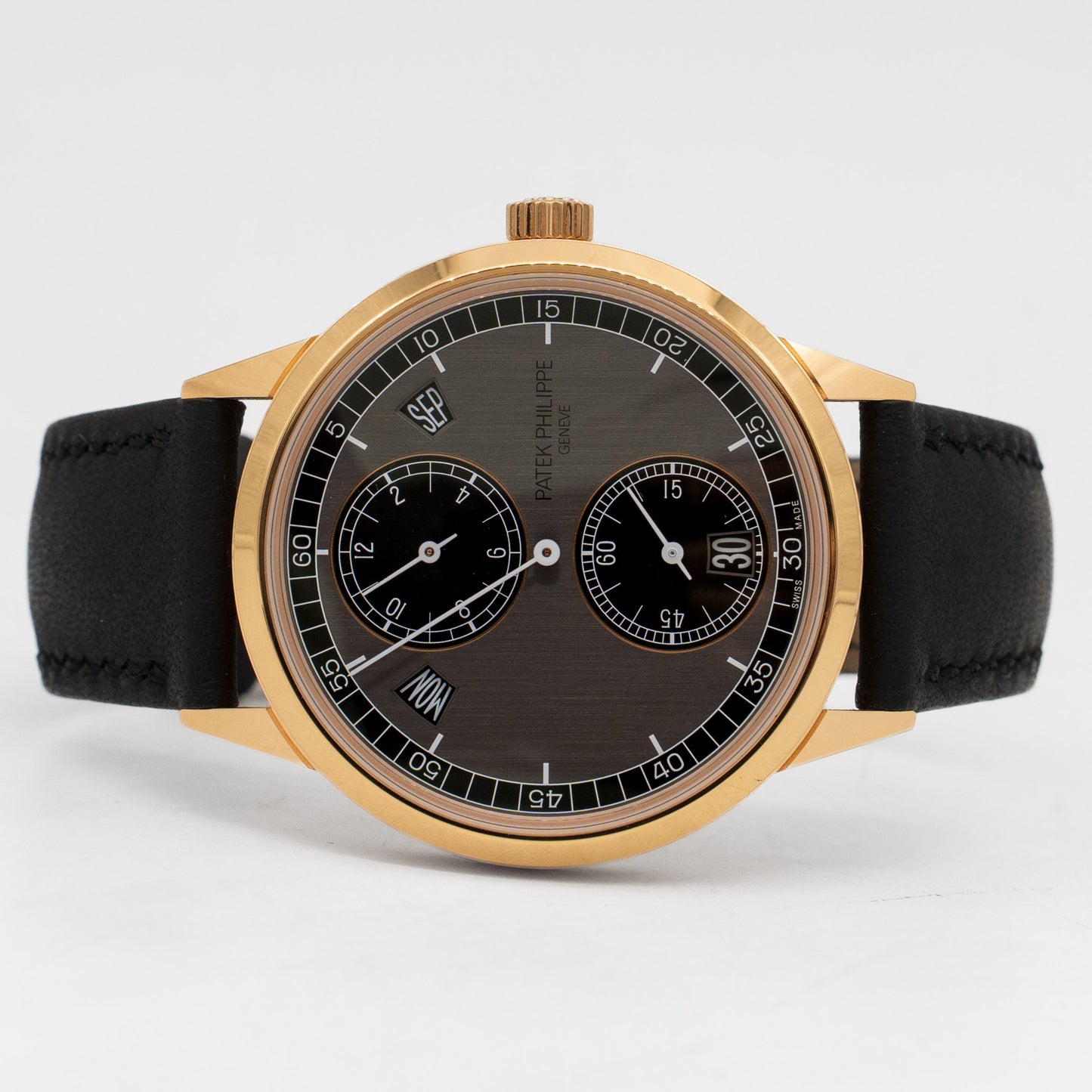 Patek Philippe Annual Calendar Regulator Rose Gold 40.5mm 5235/50R-001