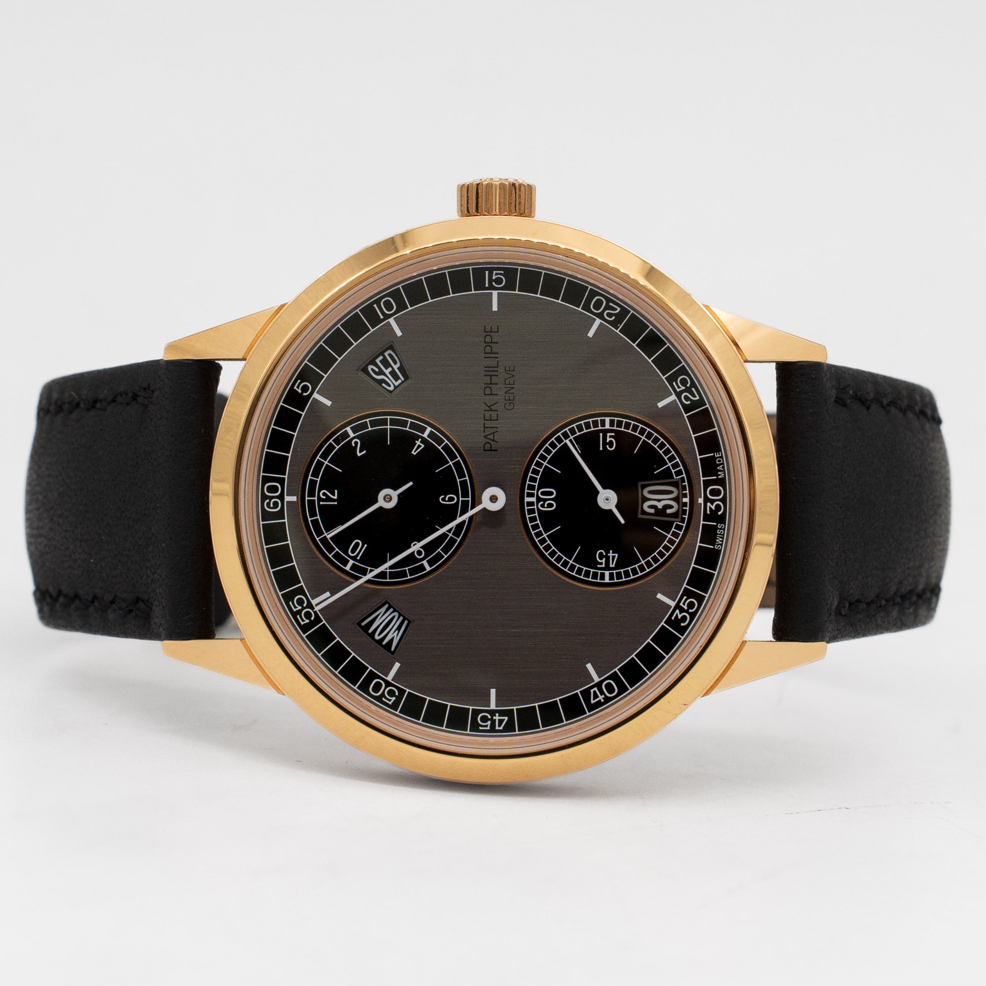 Patek Philippe Annual Calendar Regulator Rose Gold 40.5mm 5235/50R-001