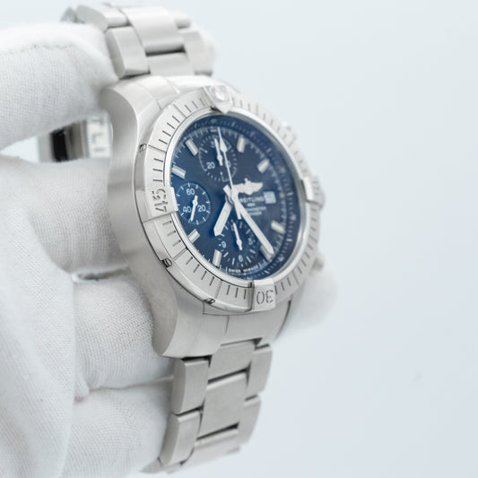 Breitling Avenger Chronograph 43mm A13385101B1A1 Black Dial