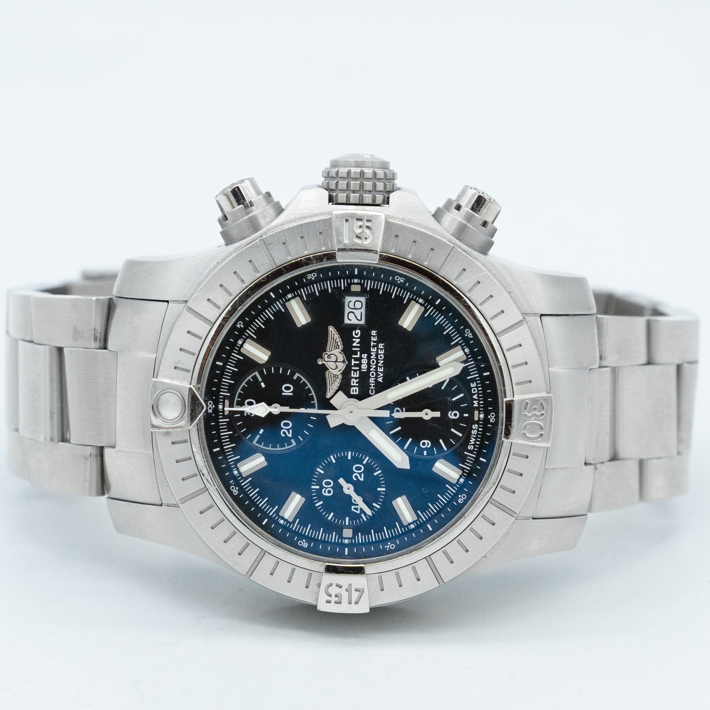 Breitling Avenger Chronograph 43mm A13385101B1A1 Black Dial