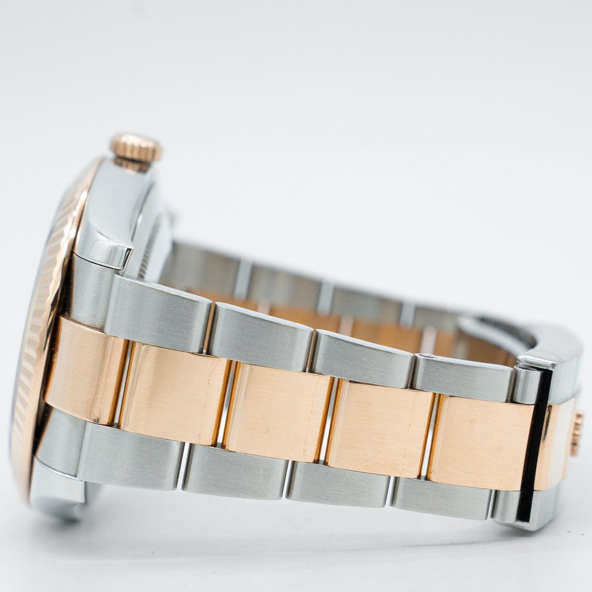 Rolex Datejust 41mm Sundust Dial 126331 Two Tone Rose Gold/Steel