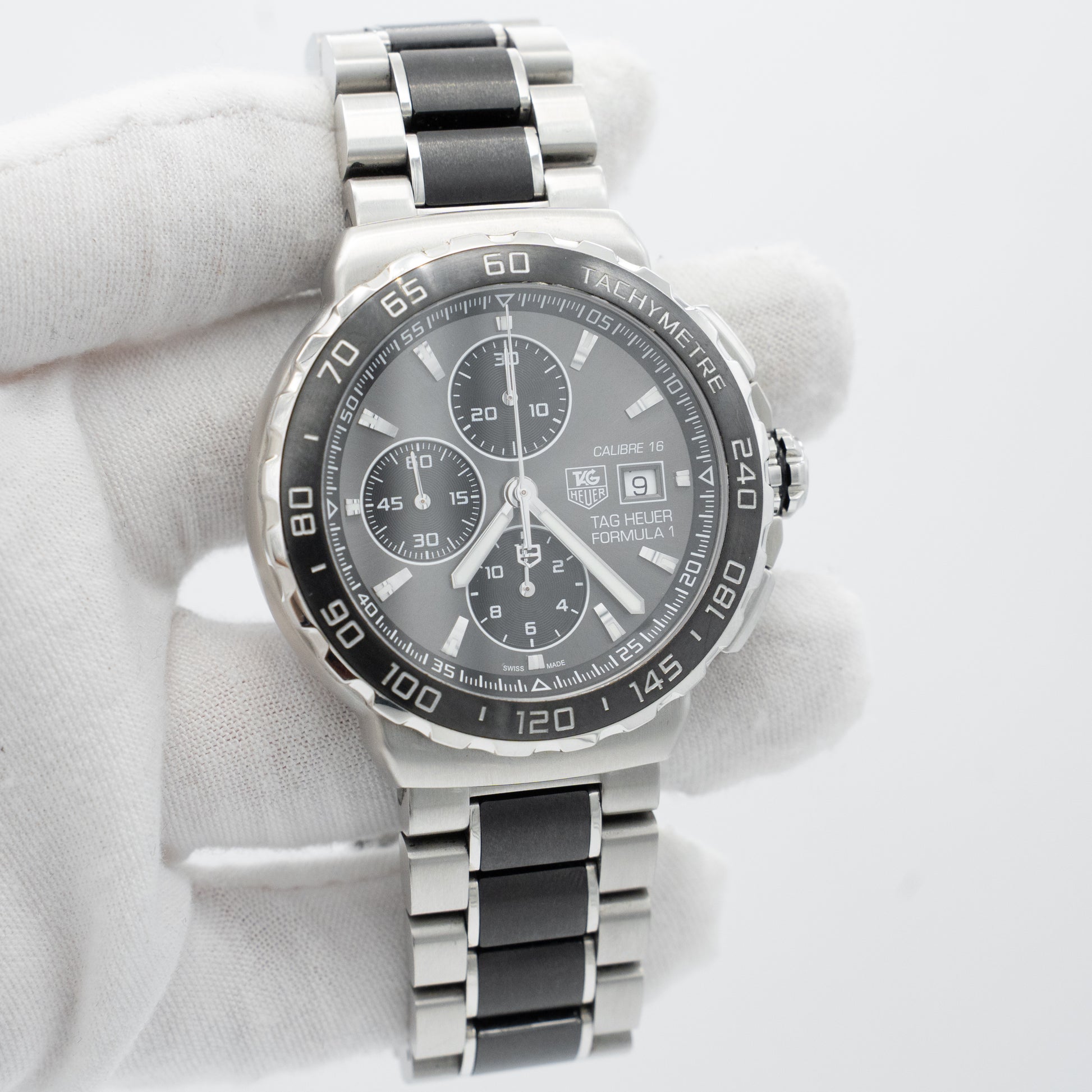 TAG Heuer Formula 1 Calibre 16 Ref:CAU2010 Stainless Steel 44mm
