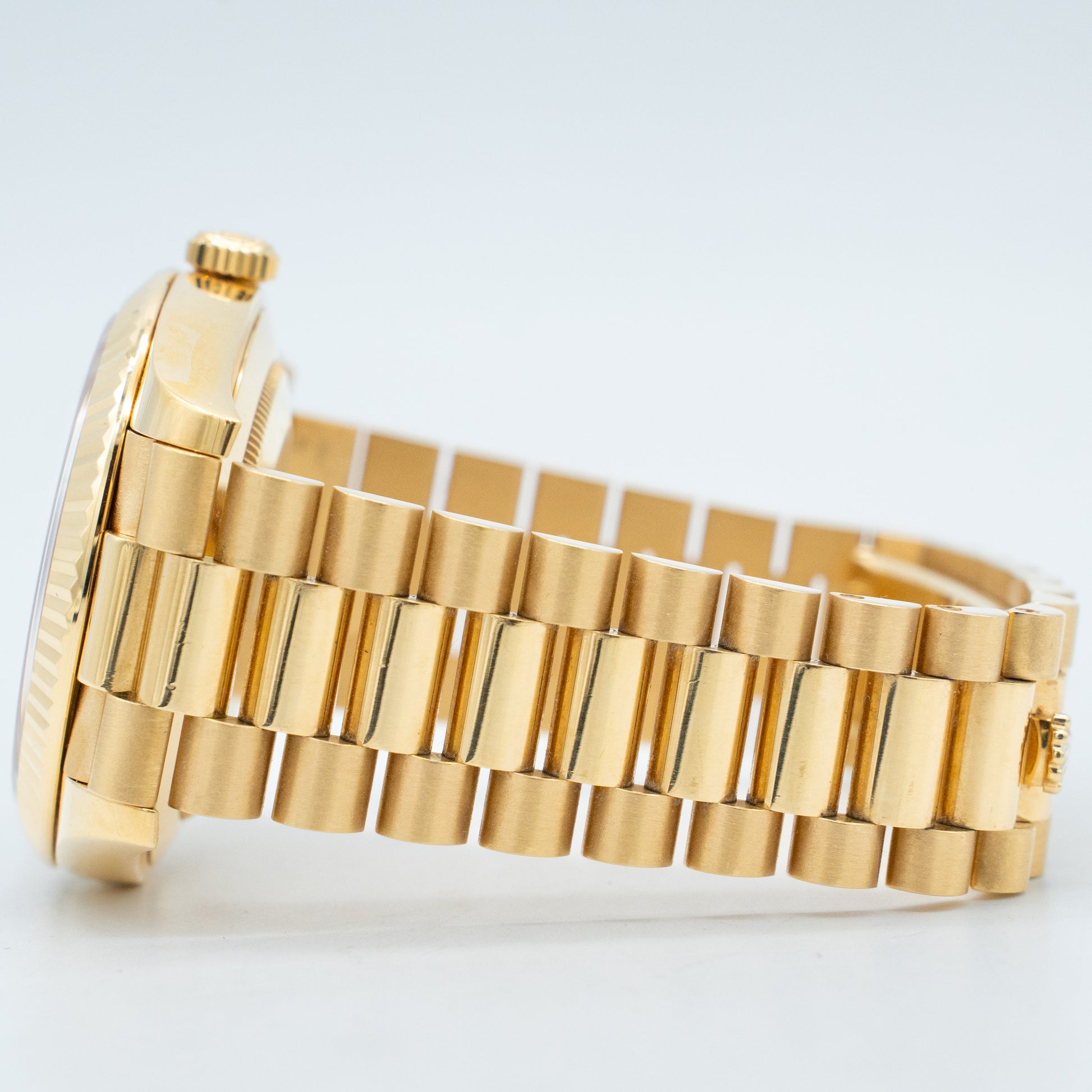 Rolex Day-Date 40mm Factory Champagne Baguette Diamond 228238