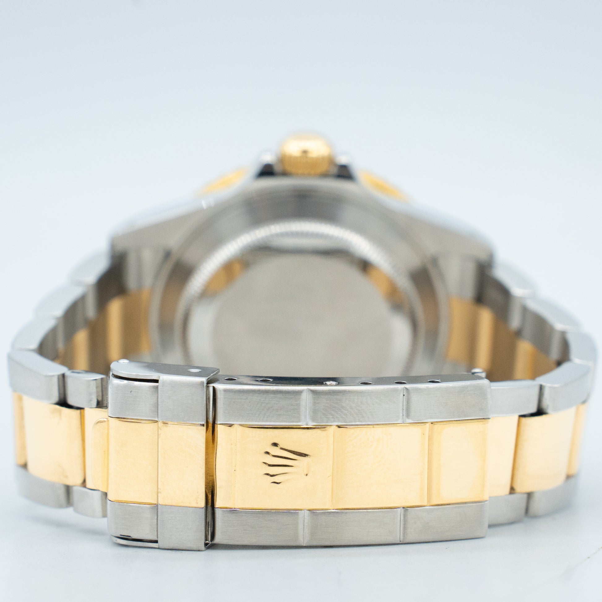 Rolex Submariner Date 16613 40mm Blue Two-Tone 18K Yellow Gold Stainless