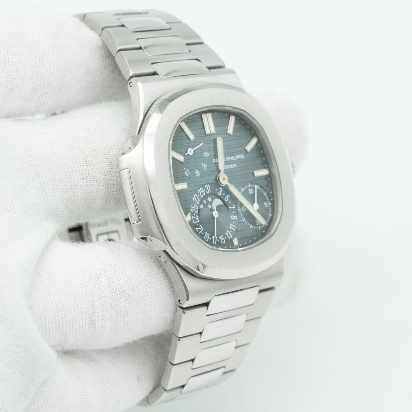 Patek Philippe Nautilus 5712/1A-001 Blue Dial