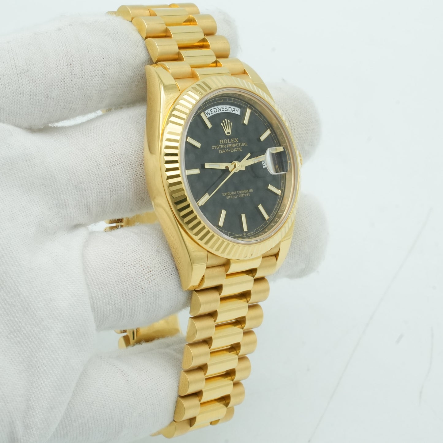 Rolex Day-Date 40 President 228238 Black Stick Yellow Gold