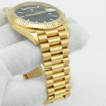 Rolex Day-Date 40 President 228238 Black Stick Yellow Gold