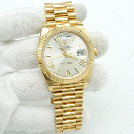 Rolex Day-Date II President 41mm Silver Roman 18K Yellow Gold 218238