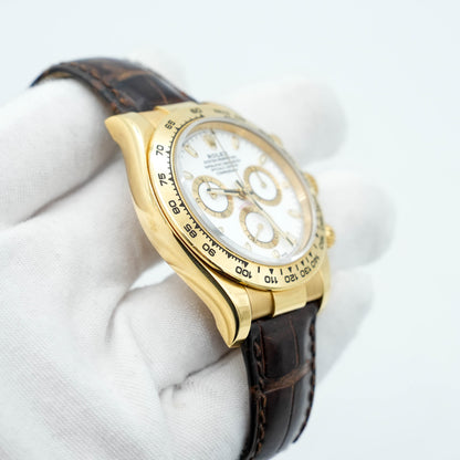 Rolex Daytona 116518 Watch 40mm Yellow Gold White Arrow Dial