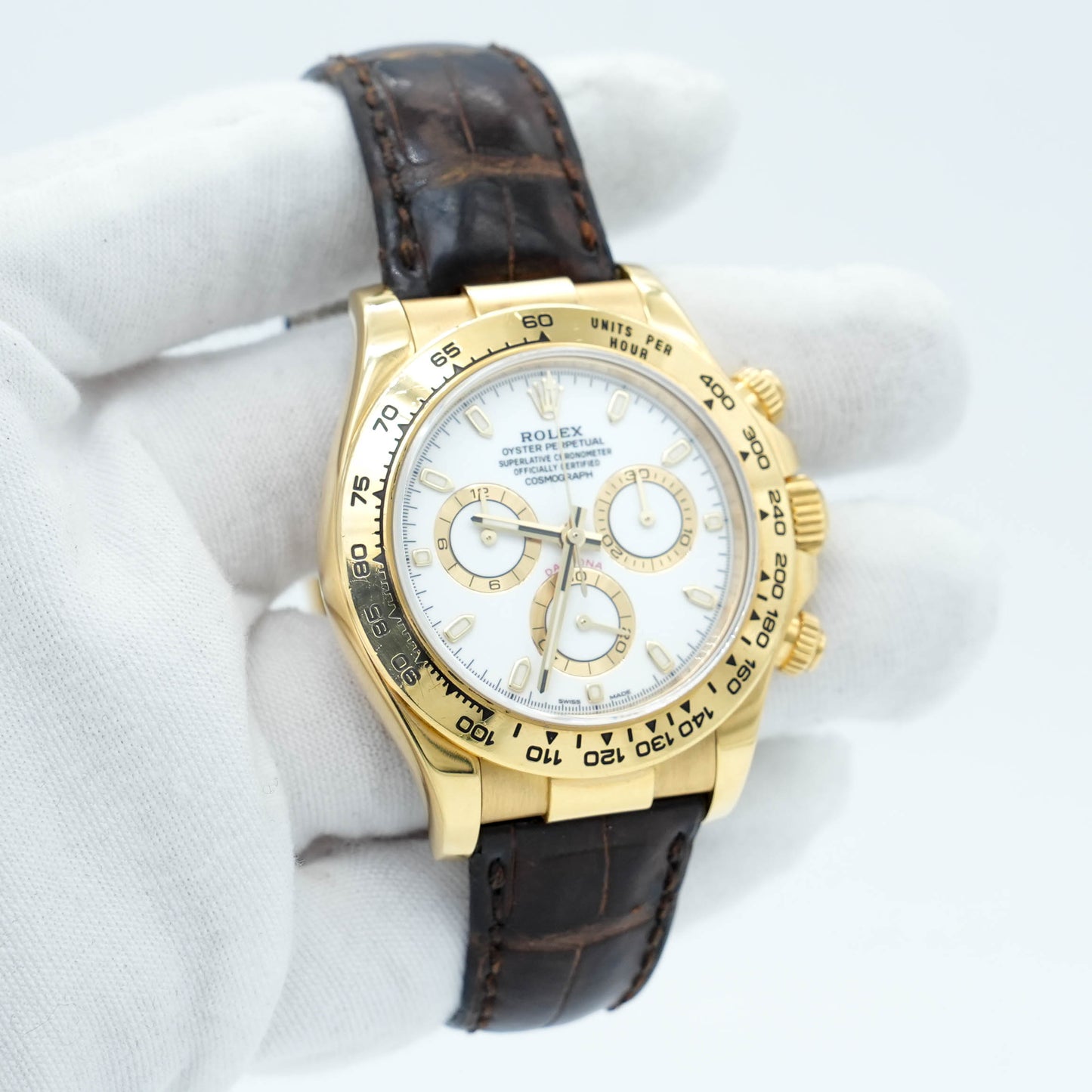 Rolex Daytona 116518 Watch 40mm Yellow Gold White Arrow Dial