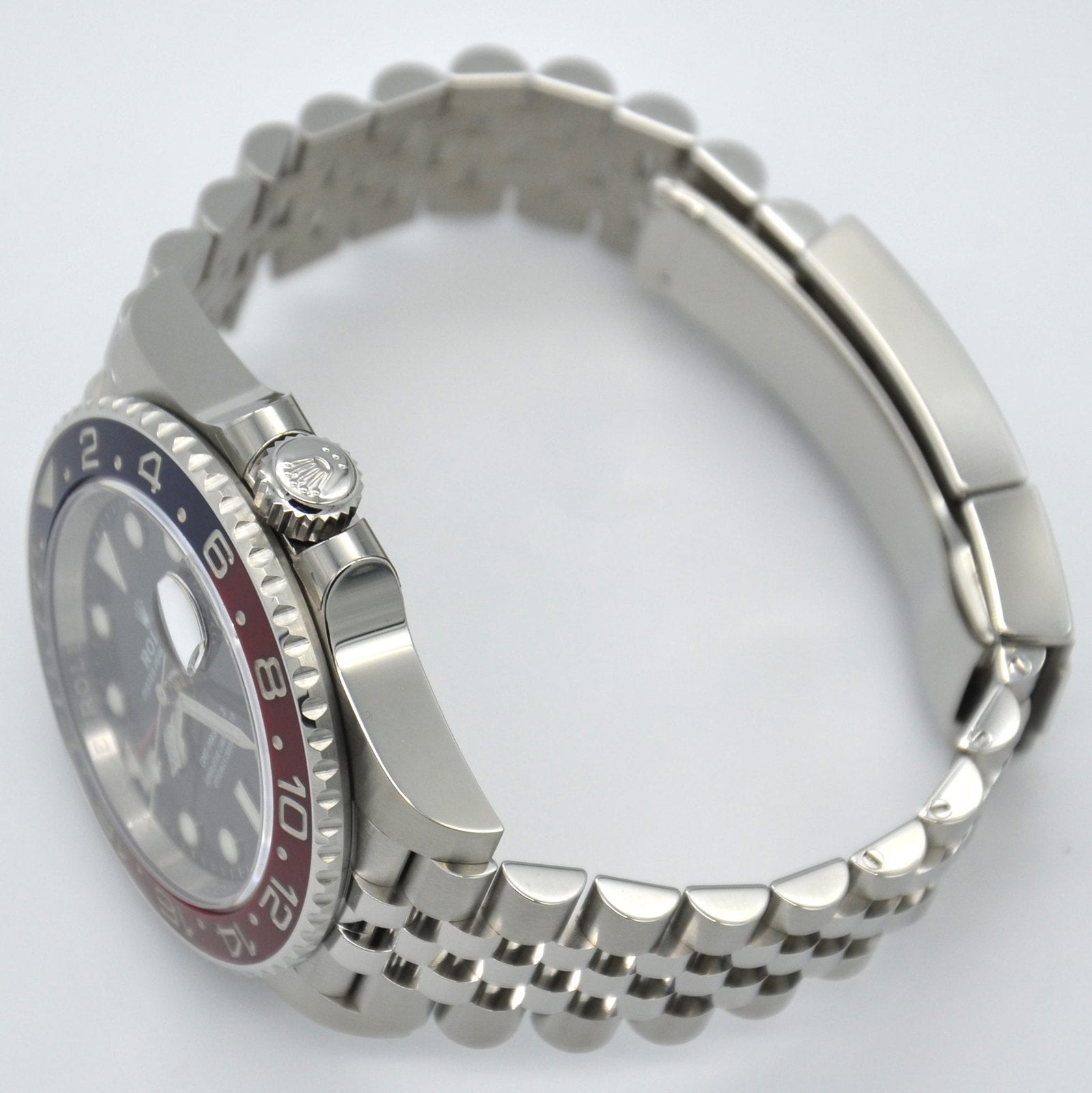 Rolex GMT-Master II 40mm PEPSI Red Blue Jubilee 126710BLRO