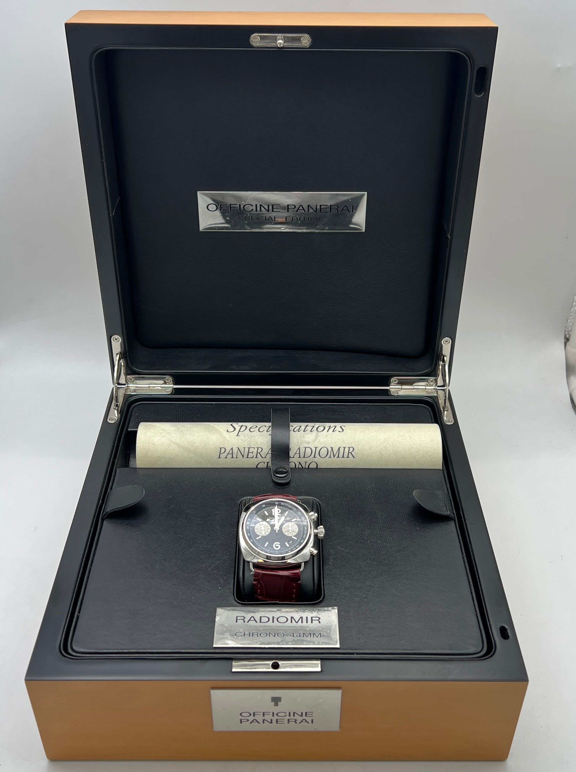 Panerai Radiomir Chrono Limited Series PAM00163 Black Dial 44mm