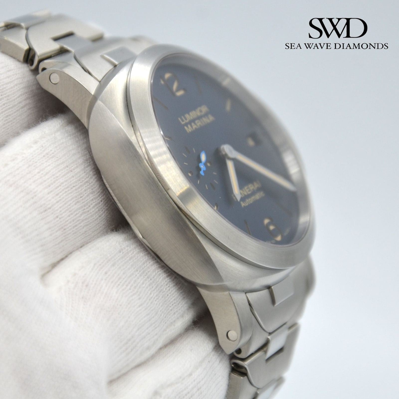 Panerai Luminor Marina PAM 01028