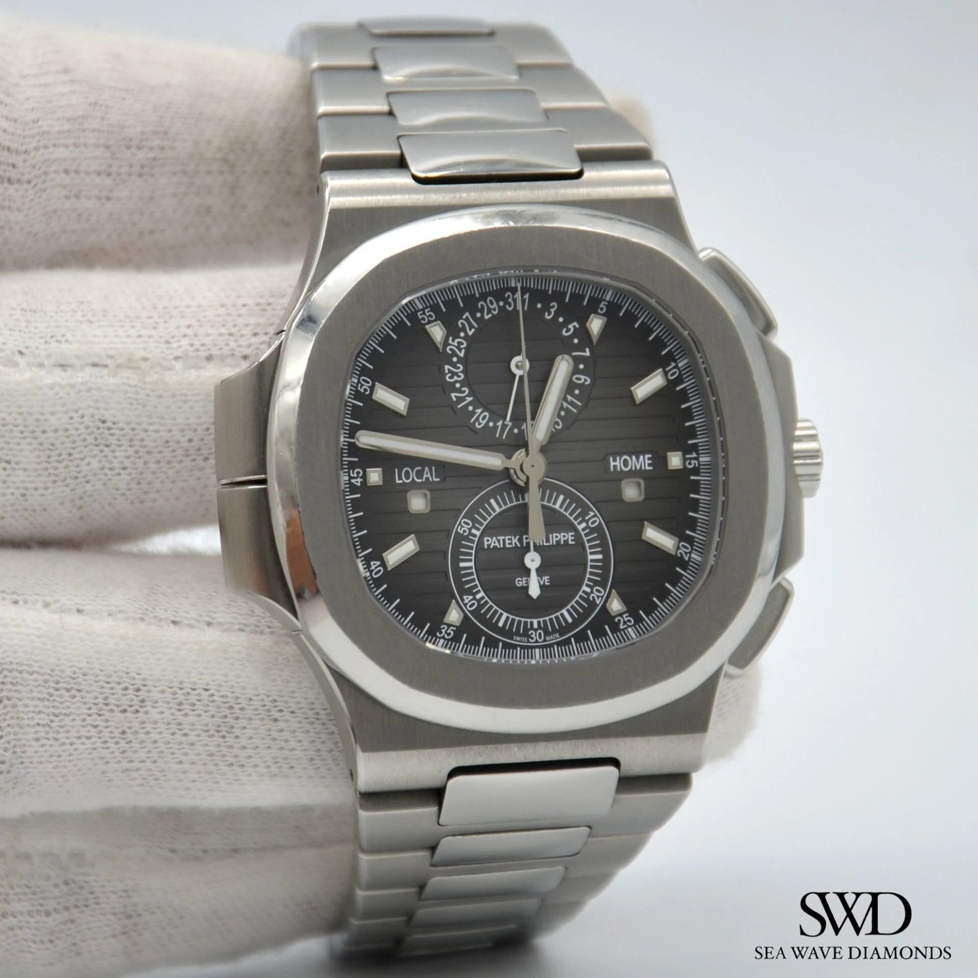 Patek Philippe Nautilus 5990/1A-001