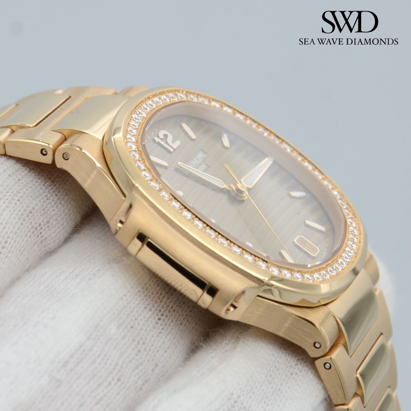 Patek Philippe Nautilus 7118/1200R-010