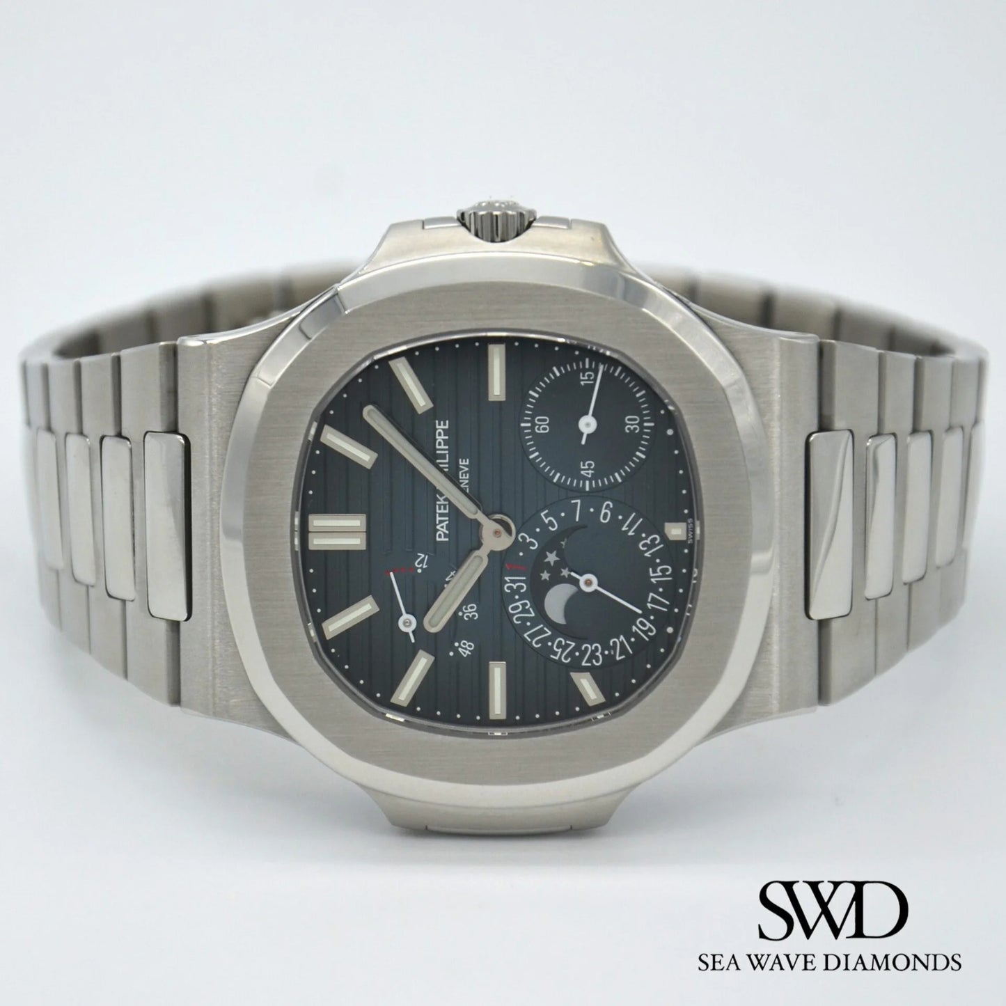 Patek Philippe Nautilus Blue Dial 5712/1A-001