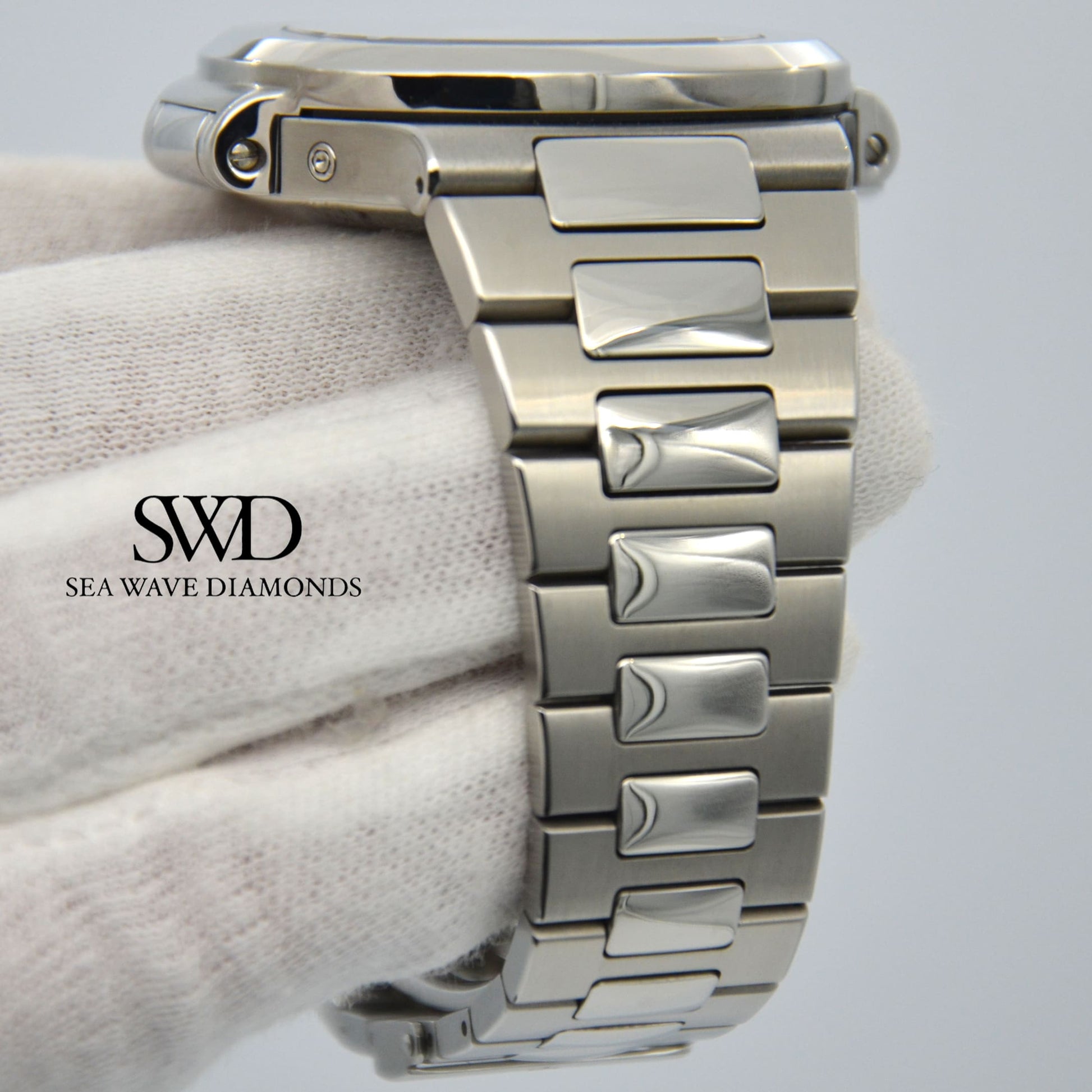 Patek Philippe Nautilus White Dial 5726/1A-010