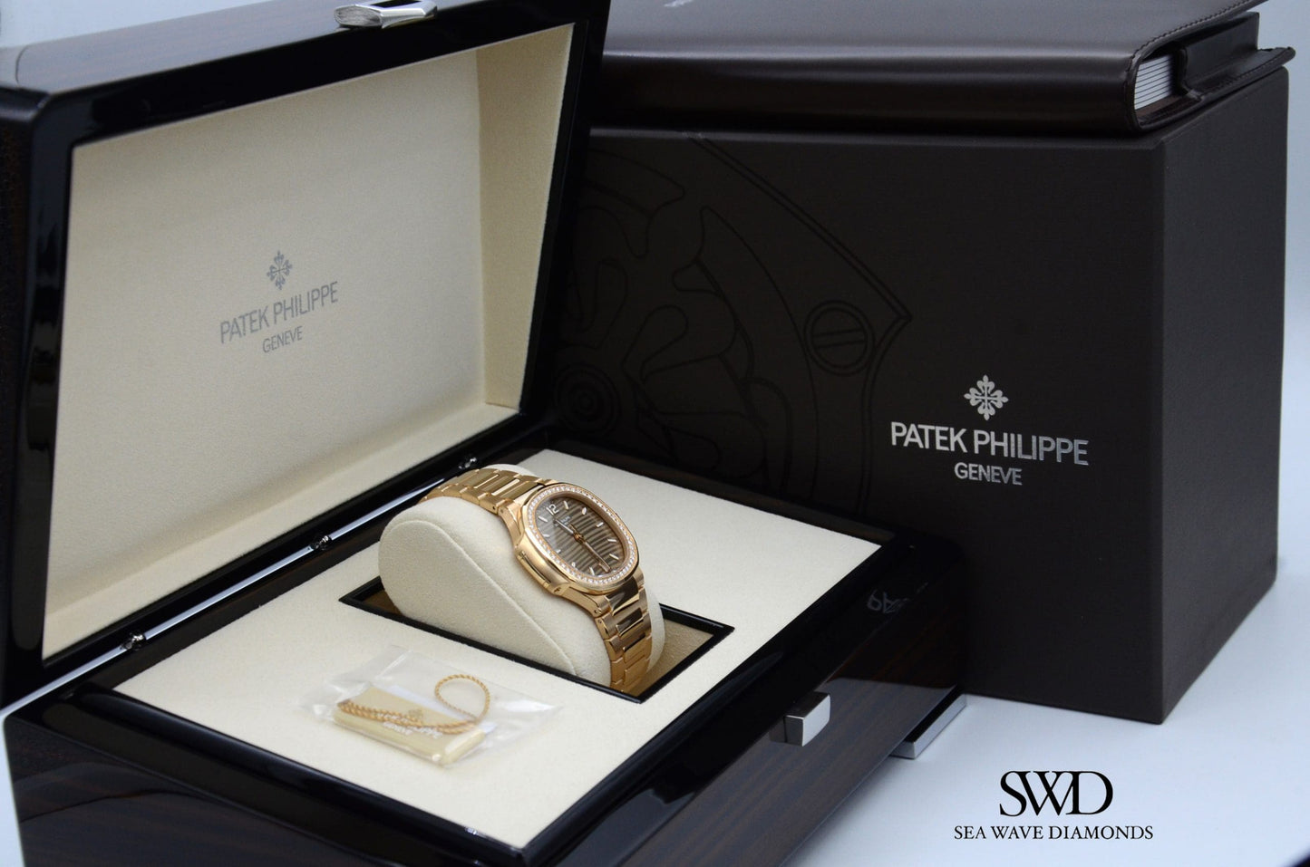 Patek Philippe Nautilus 7118/1200R-010