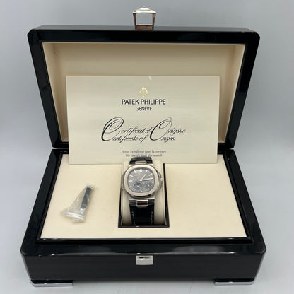 Patek Philippe Nautilus Moon Phase 5712G-001